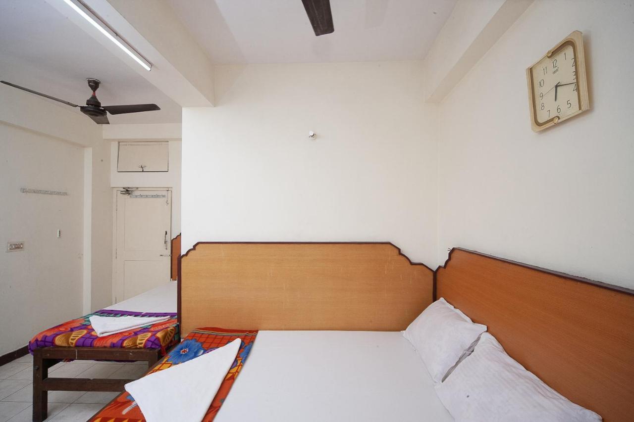 Spot On 38565 Hotel Surya Thiruvengadam St Chennai Exterior photo